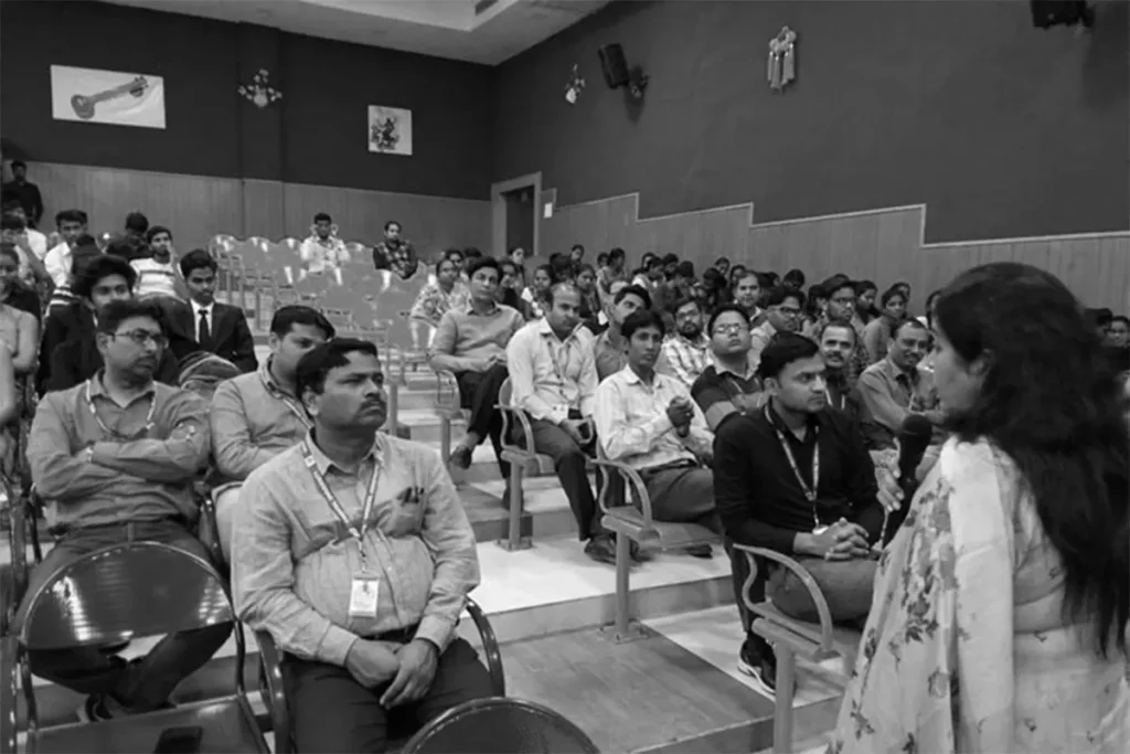 MAIN RAKSHAK Counselling and Oath-taking for Men